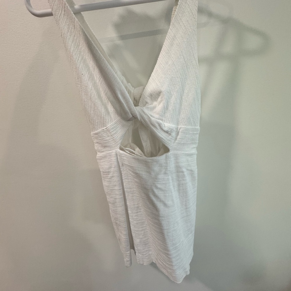 White dress with Twist Detail